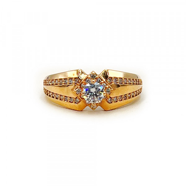 Кольцо из золота красного цвета с цирконом