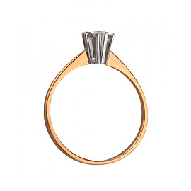 Золотое кольцо с белым бриллиантом