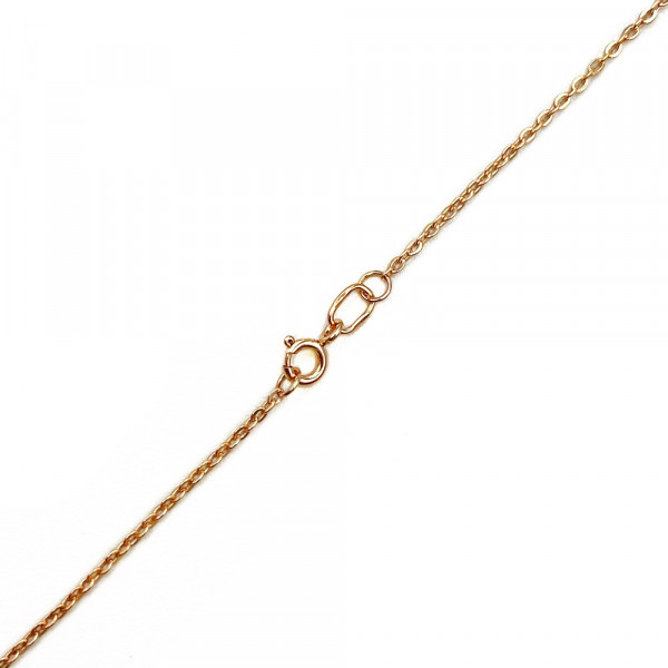 Золотая цепочка в красном цвете