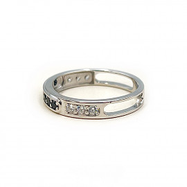 Кольцо из золота с цирконом