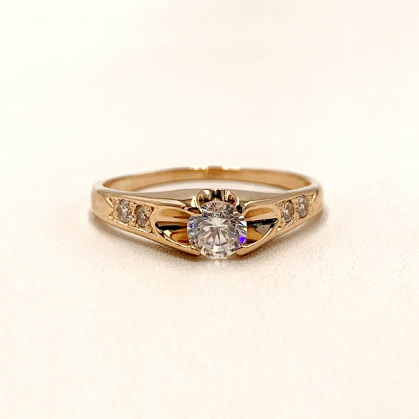 Золота каблучка з цирконом