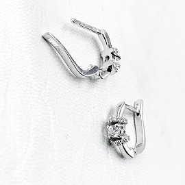 Золоті сережки з білими діамантами