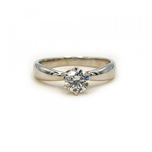 Кольцо из золота с цирконом