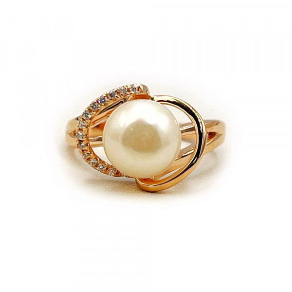 Золотое кольцо в красном цвете с жемчугом и цирконом