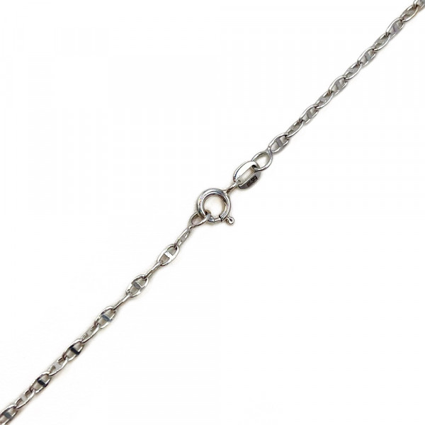 Золотий ланцюг білого кольору