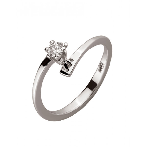 Золотое кольцо белого цвета с желтым бриллиантом