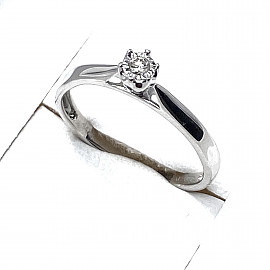 Кольцо из белого золота с желтым бриллиантом