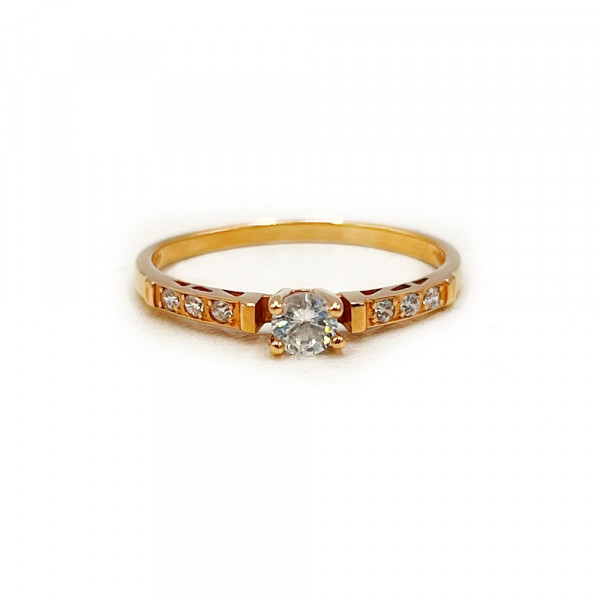 Золотое кольцо с цирконом