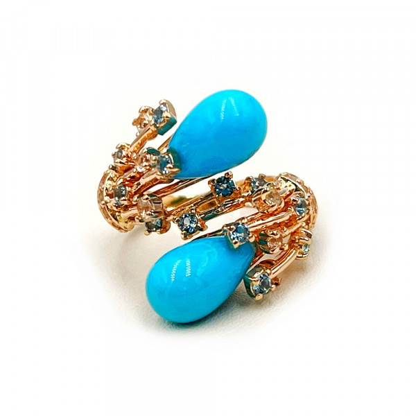 Кольцо из золота с цирконом