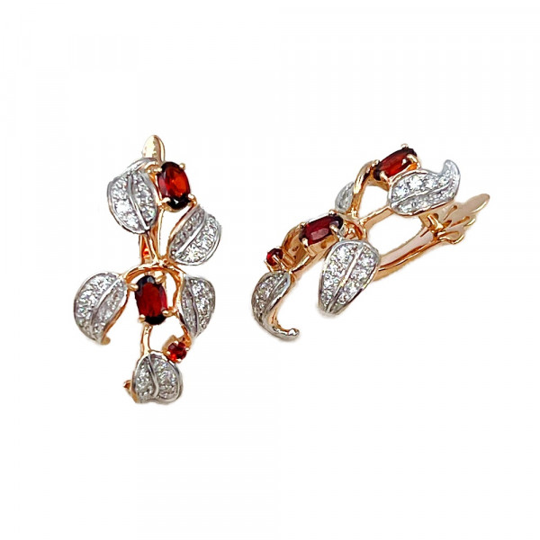 Золоті сережки червоного з білим кольору з коричневими гранатами та цирконом