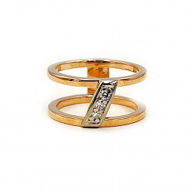 Золотое кольцо в красном с белым цвете с белыми бриллиантами 01-200779994