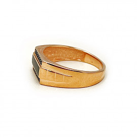 Перстень з золота червоного кольору з цирконом та емаллю